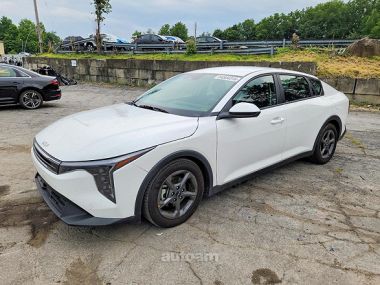 Kia K4  2024 