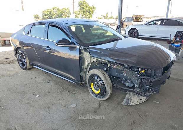 Kia K4