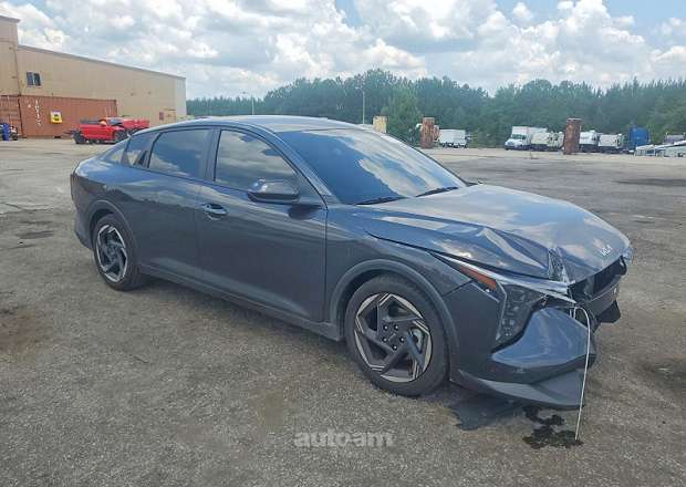 Kia K4
