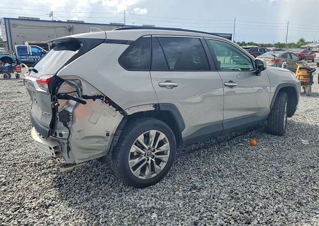 Toyota Rav 4