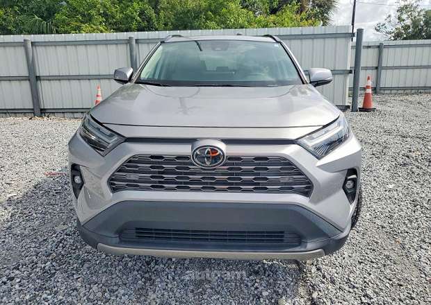 Toyota Rav 4