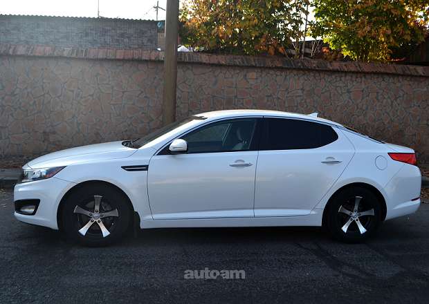 Kia Optima 2012 — լուսանկար 4