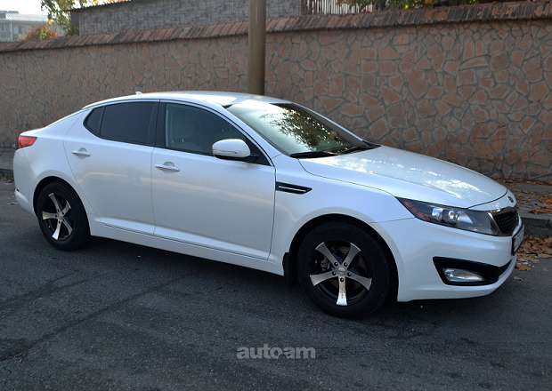 Kia Optima 2012 — լուսանկար 3