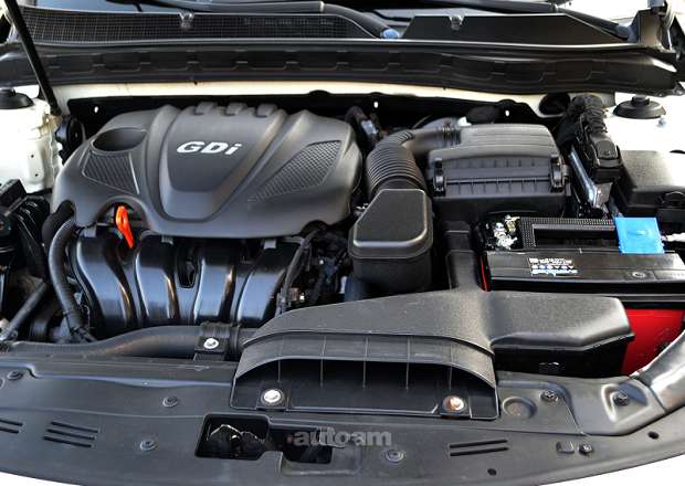 Kia Optima 2012 — լուսանկար 13