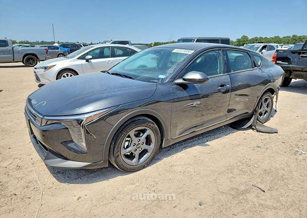 Kia K4