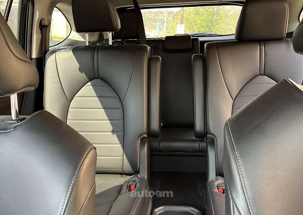 Toyota Highlander 2022 — լուսանկար 7