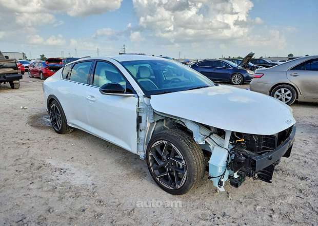 Kia K4