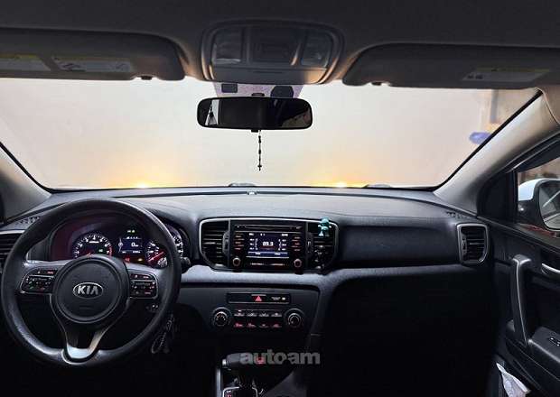 Kia Sportage 2018 — լուսանկար 4
