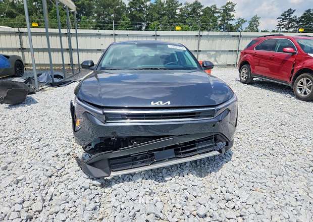 Kia K4