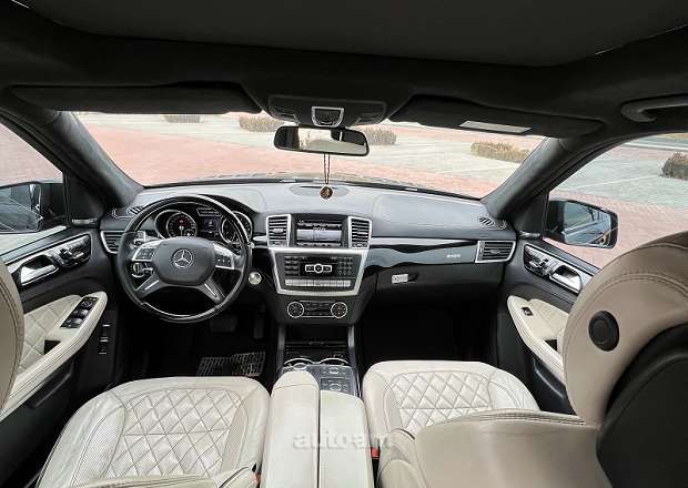Mercedes-Benz GL 500 2012 — լուսանկար 4