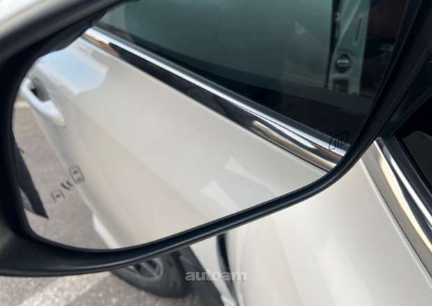 Toyota Highlander 2017 — լուսանկար 9