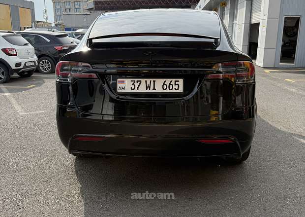 Tesla Model X 2018 — լուսանկար 5