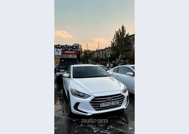Hyundai Avante 2015 — photo 4