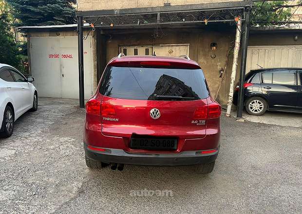 Volkswagen Tiguan 2012 — լուսանկար 4