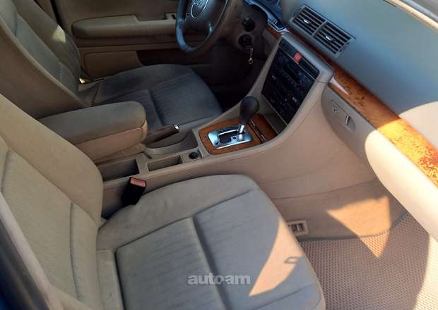 Audi A4 2002 — լուսանկար 6