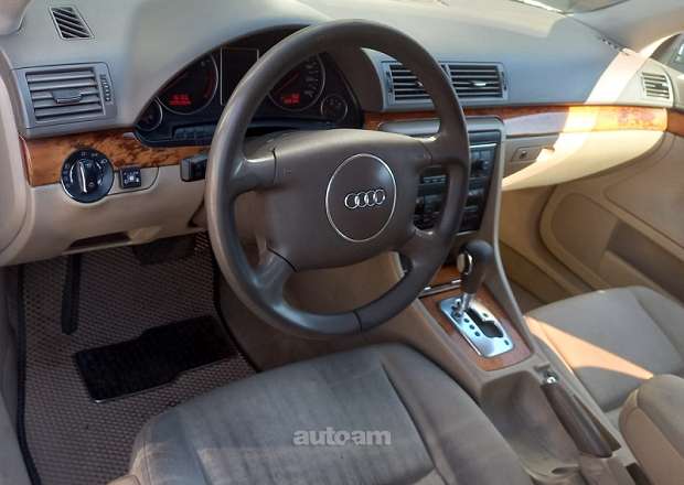 Audi A4 2002 — լուսանկար 4