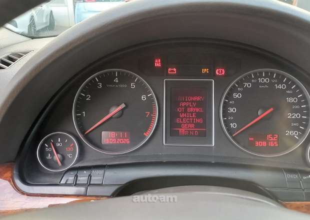 Audi A4 2002 — լուսանկար 5