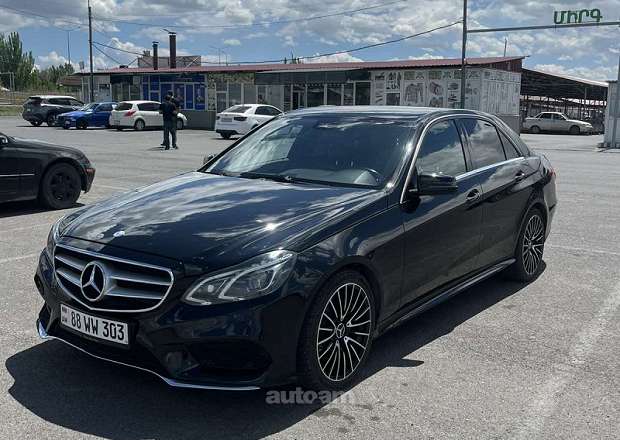 Mercedes-Benz E 200 2014 — photo 1