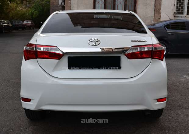 Toyota Corolla 2016 — լուսանկար 13