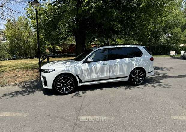 BMW X7 2020 — photo 4