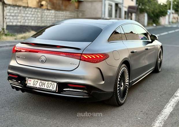 Mercedes-Benz EQS