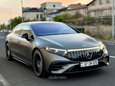Mercedes-Benz EQS  2023 