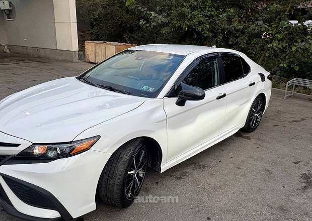 Toyota Camry 2021 — լուսանկար 6