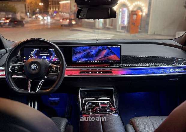 BMW i7 2023 — լուսանկար 2