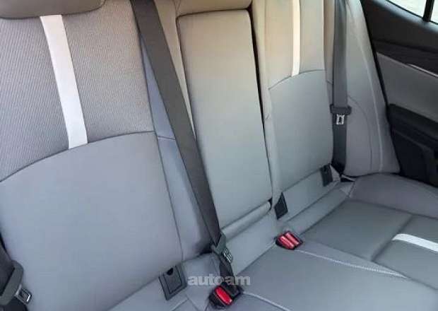 Toyota Camry 2025 — фото 12