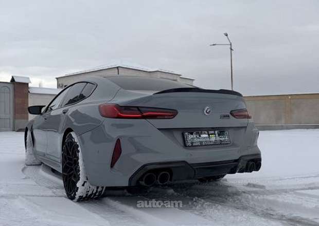 BMW M8