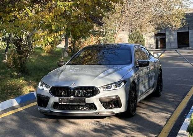 BMW M8