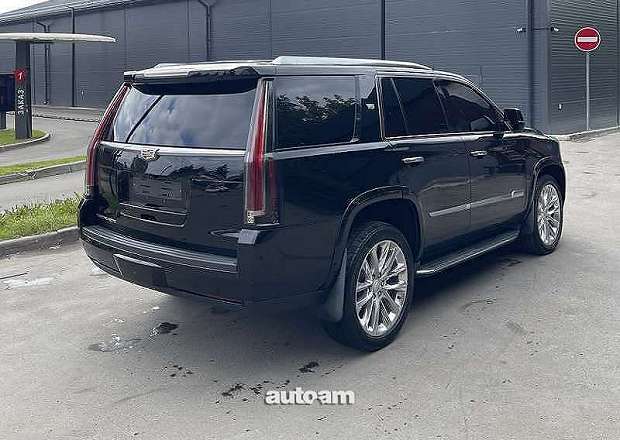 Cadillac Escalade 2018 — photo 4