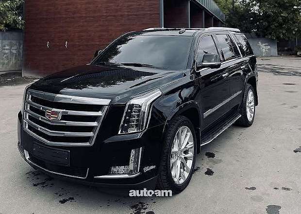 Cadillac Escalade 2018 — photo 2