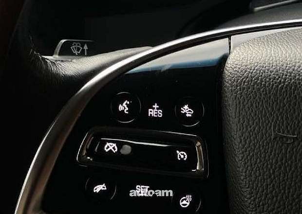 Cadillac Escalade 2018 — photo 12