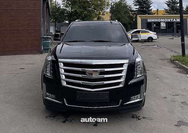 Cadillac Escalade 2018 — photo 1