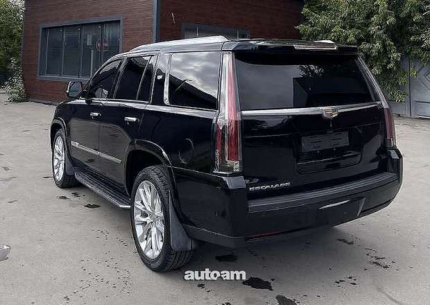 Cadillac Escalade 2018 — photo 6