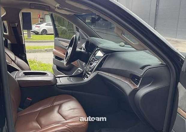 Cadillac Escalade 2018 — photo 8
