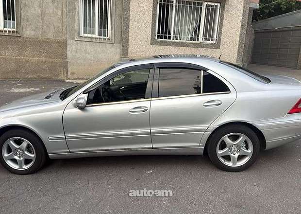Mercedes-Benz 240 2001 — լուսանկար 3