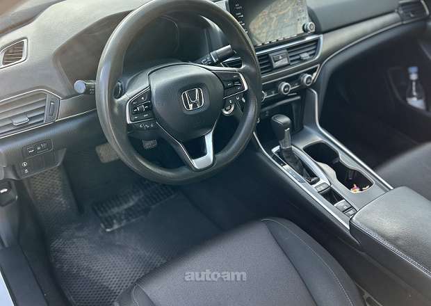 Honda Accord 2018 — фото 6