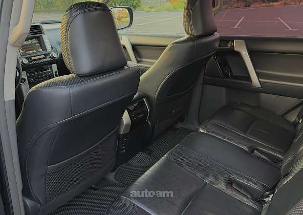 Toyota Land Cruiser Prado 2010 — լուսանկար 9