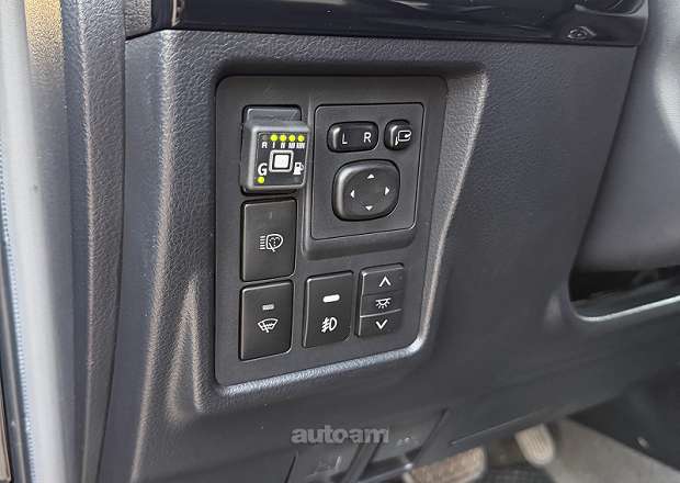 Toyota Land Cruiser Prado 2010 — լուսանկար 13