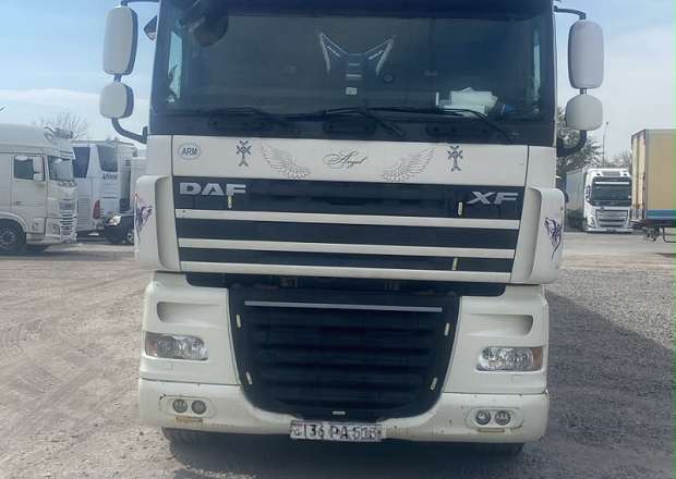 DAF XF 2010 — photo 2
