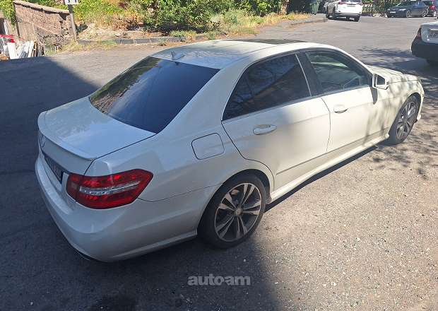 Mercedes-Benz E 350