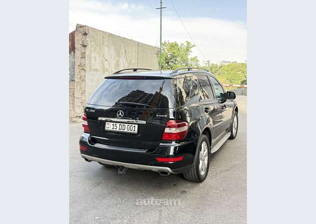 Mercedes-Benz ML 350 2008 — լուսանկար 1