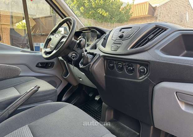 Ford Transit 2014 — photo 11