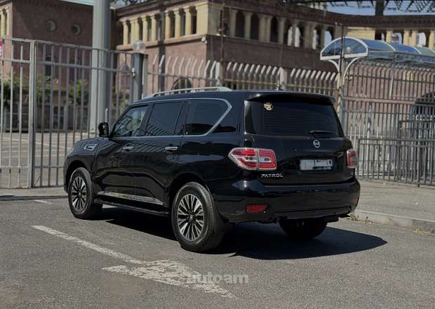 Nissan Patrol 2011 — լուսանկար 6