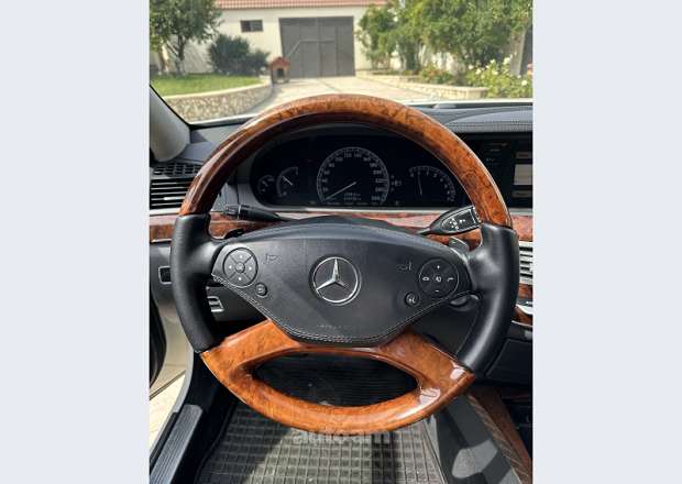 Mercedes-Benz S 550 2011 — լուսանկար 3