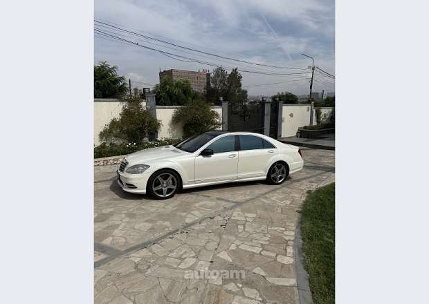 Mercedes-Benz S 550 2011 — լուսանկար 2