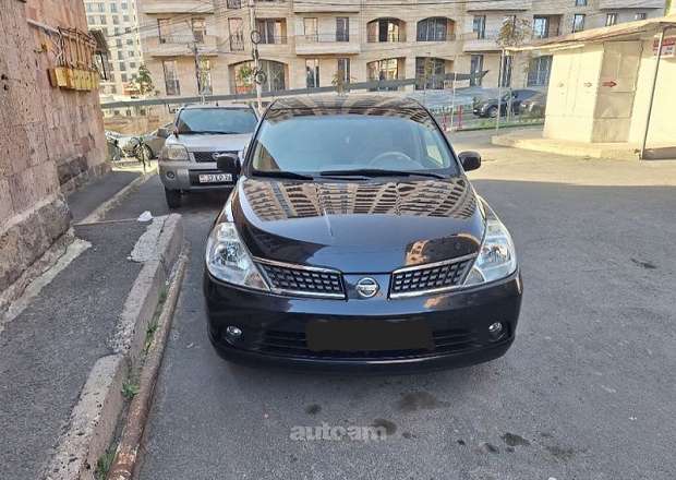 Nissan Tiida 2008 — լուսանկար 1
