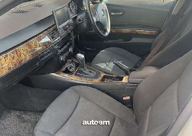 BMW 320 2009 — լուսանկար 6